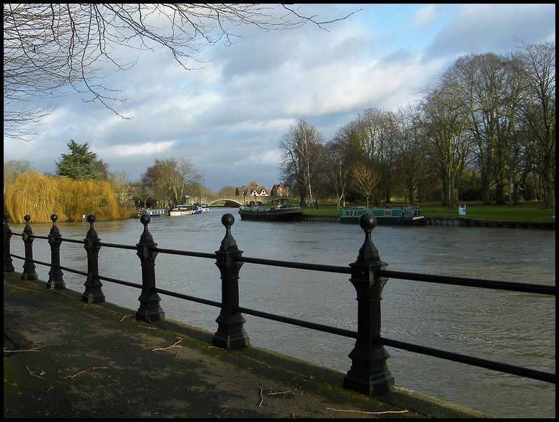 riverside railings