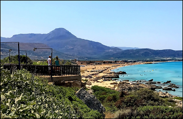 - HAPPY FENCE FRIDAY - 21.10.22 - Sardegna