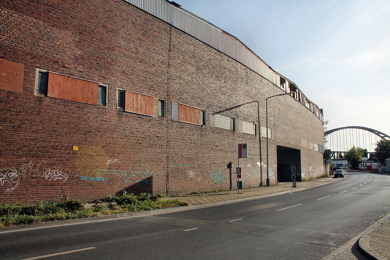 Papierfabrik Hermes, alte Werkshalle (Düsseldorf-Hafen) / 30.09.2016