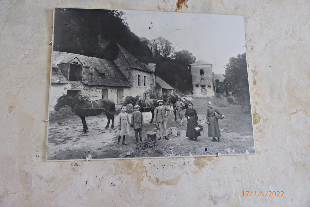 LE MOULIN DE THEVALLES  2/2