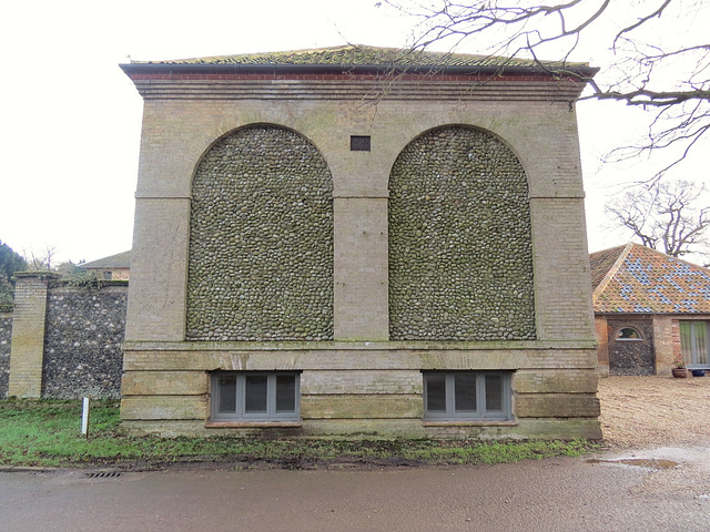 brewery tun house, letheringsett, norfolk