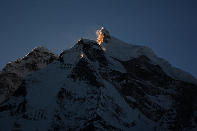 Sunrise over the Himalayas, Kangtega (6783m)