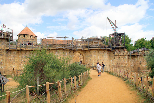 Guédelon - L'entrée du château - 2022