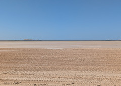 Espace désertique / Desert area