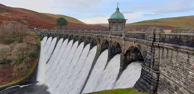 Craig-goch dam