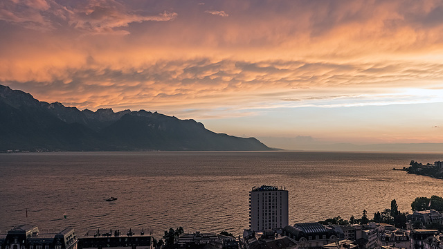 180801 Montreux crepuscule