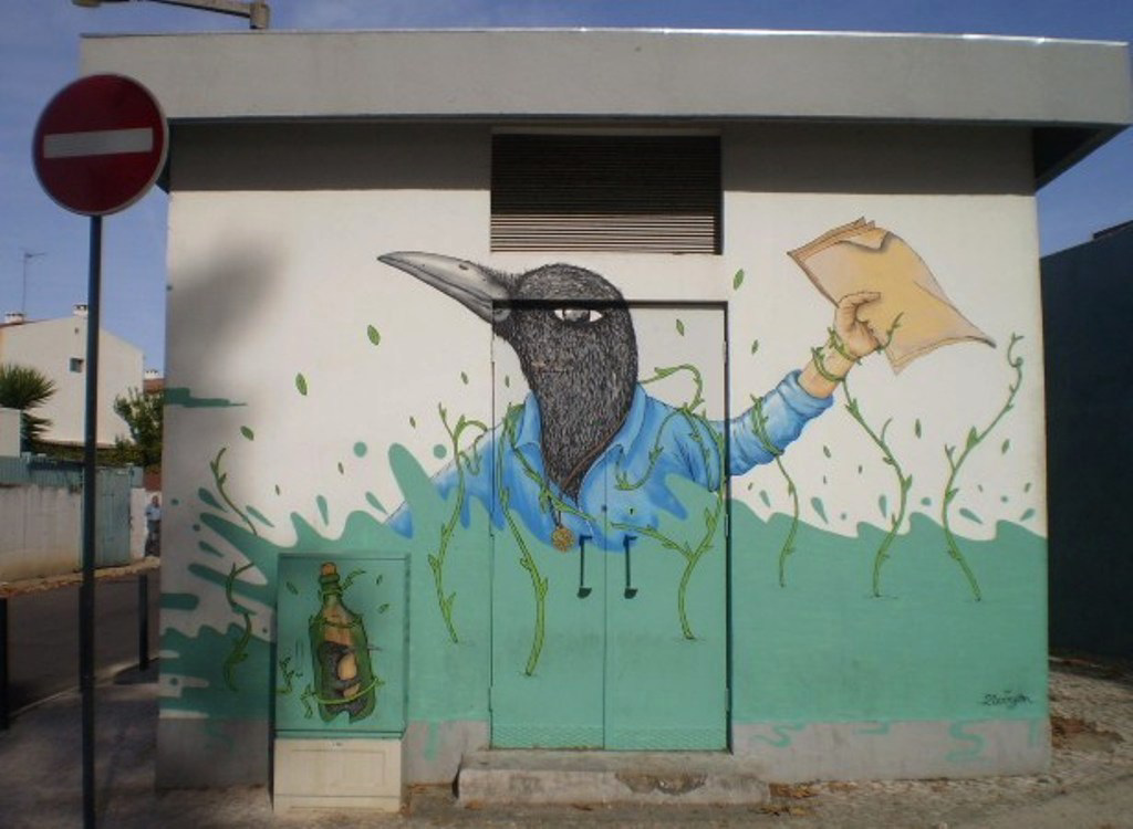 Outside the pitch of Clube de Futebol Unidos.