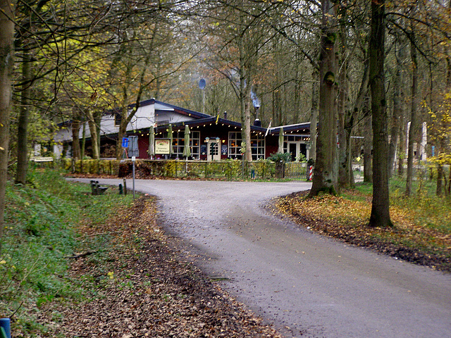 the nightingale (Hbm) restaurantt