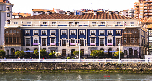 Hotel de Portugalete, tomada desde Las Arenas