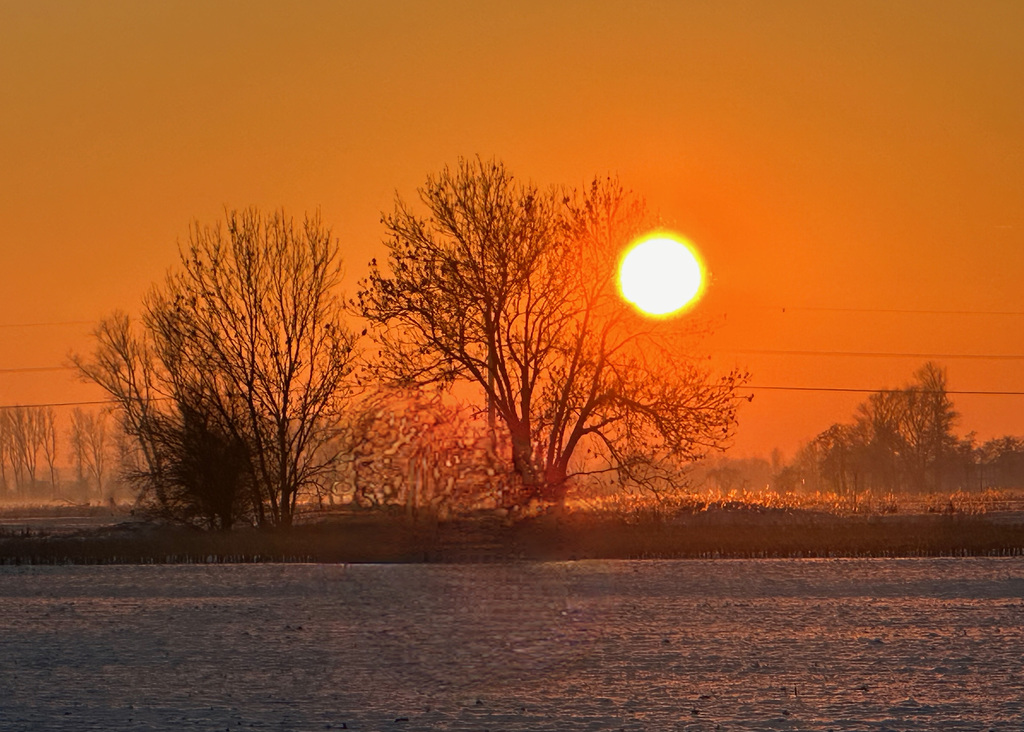 Sonnenuntergang im Norden um 16 Uhr 06