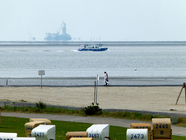 Bohrinsel in 14 km Entfernung