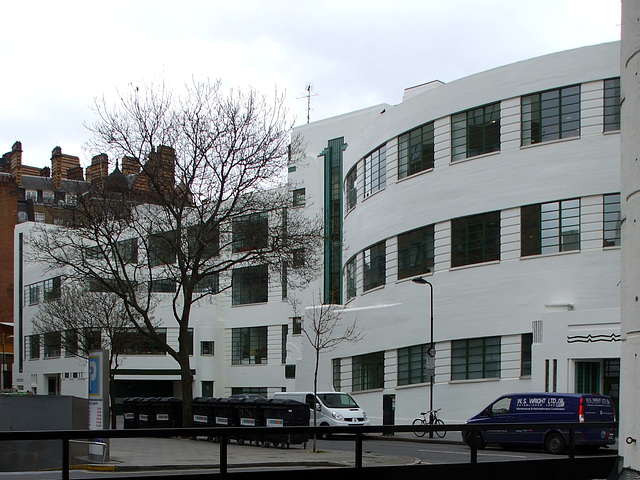 London: former Daimler Hire garage, Herbrand Street, Holborn 2014-03-18