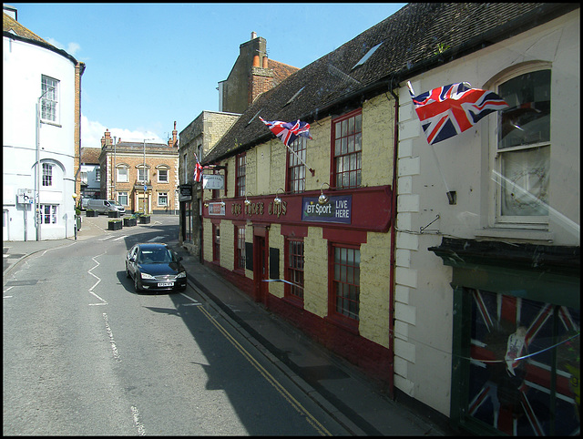 The Three Cups at Buckingham