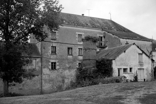 Le vieux moulin du Grand-Pressigny Le vieux moulin du Grand-Pressigny