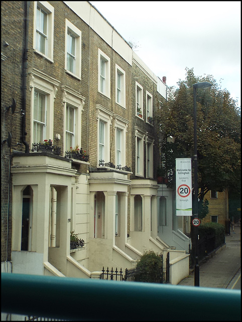 ugly welcome sign at Islington