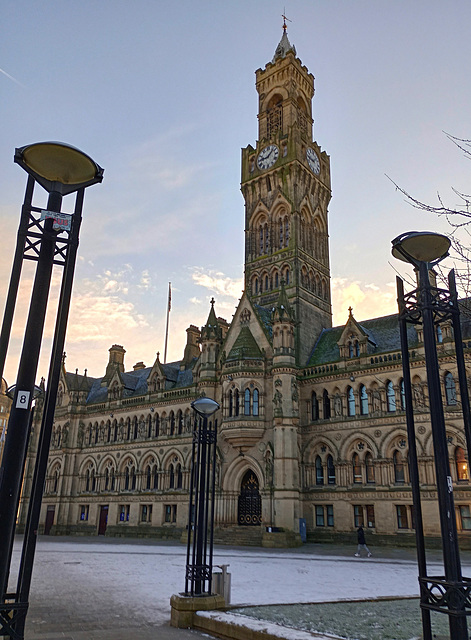 Early morning, Bradford town hall.