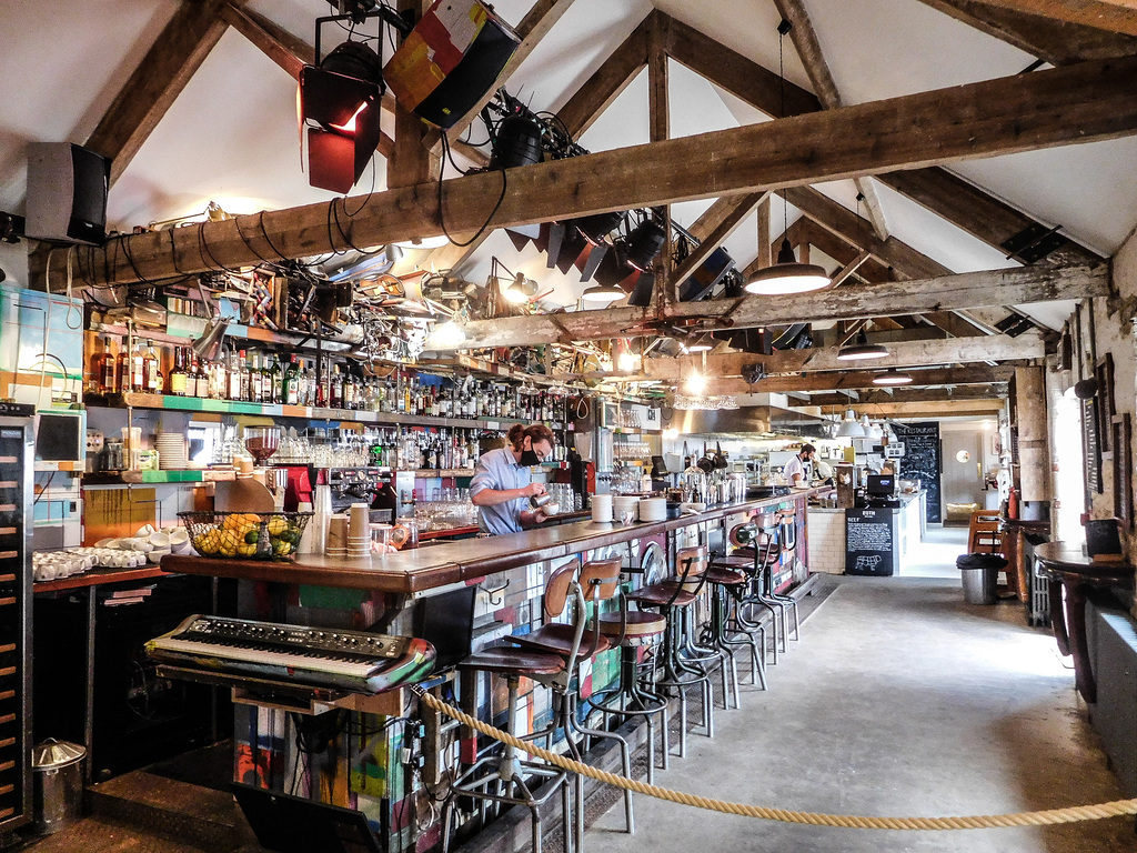 Bar at Hauser and Wirth