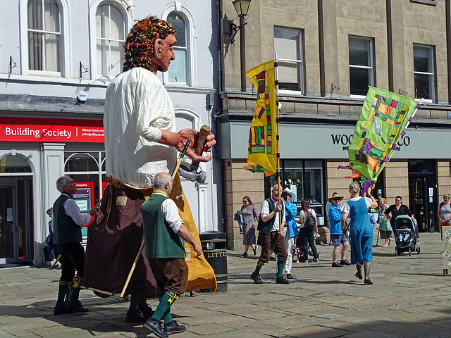 Septimus the Cobbler in Shrewsbury Town Square Septimus the Cobbler in Shrewsbury Town Square