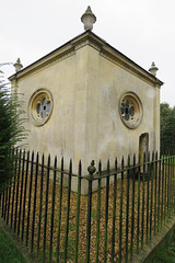 old warden church, beds (87)