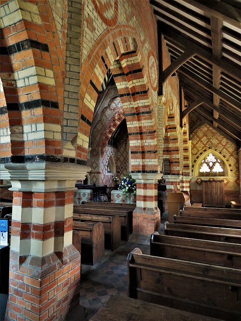 leckhampstead c19 church, berks, 1859 by teulon (19)