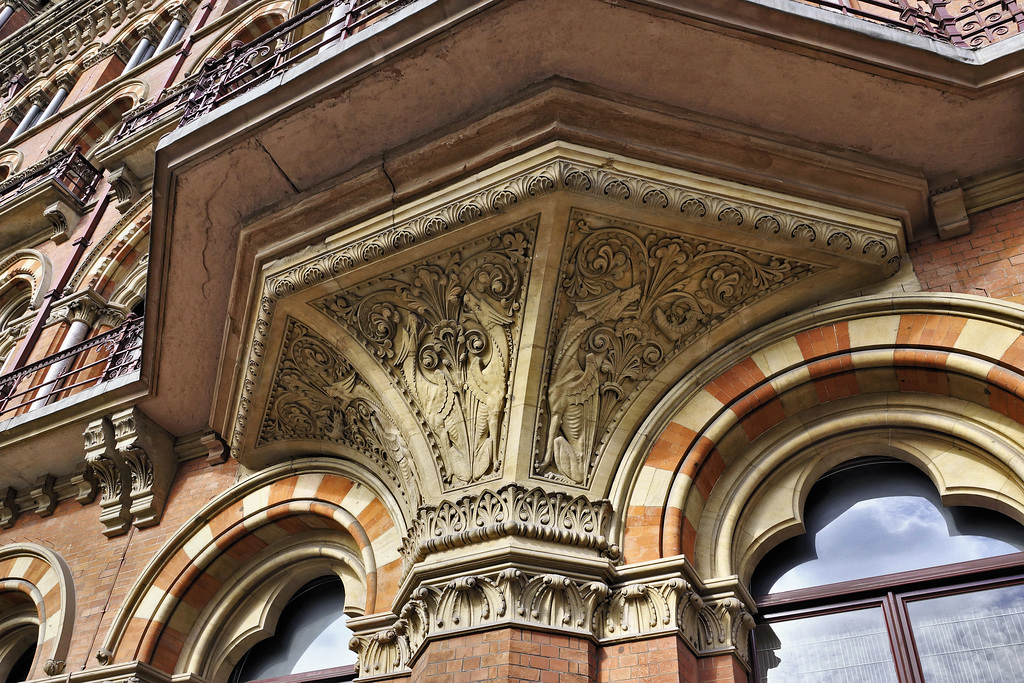 Griffen Spoken Here – St. Pancras Renaissance London Hotel, Euston Road, London, England