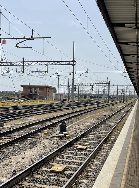 Train Station Blues (PiP)