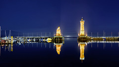 Lindau Hafen bei Nacht / HFF