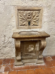 Gubbio 2024 – Palazzo dei Consoli – Washing basin