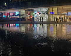 Milano, Piazza Gae Aulenti 1