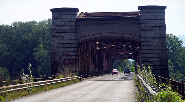 Rheinbrücke zwichen Beinheim (F) und Wintersdorf (D)