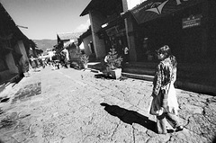 Roaming alonf the old town of Shangri-La