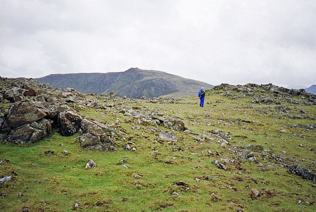 Path from Red Pike towards High Stile (907m) (Scan from May 1990)