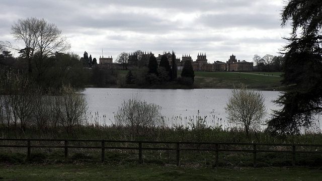 Blenheim Palace from across the lake