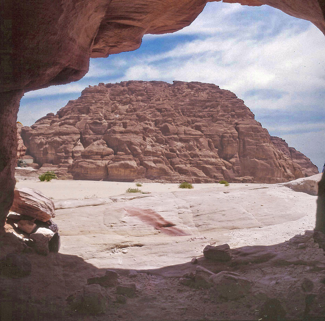 Sinai - first view of Jebel Makharum and the sandstone formations -1981