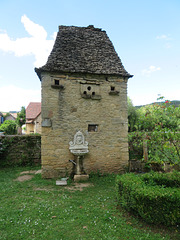 donjon,manoir de la salle SAINT LEON SUR VEZERE