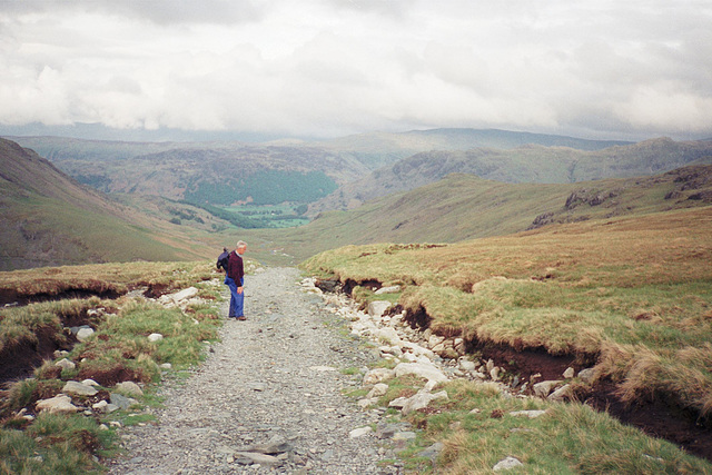 Descent from Drum Hause on the dismantled tramway towards Honister House (Scan from May 1990)