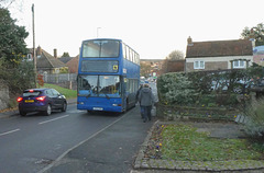 HBM: Freeway Coaches 33 (LR52 BND) in Blidworth - 7 Dec 2022 (P1140345)