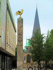 Essener Dom mit Hahn