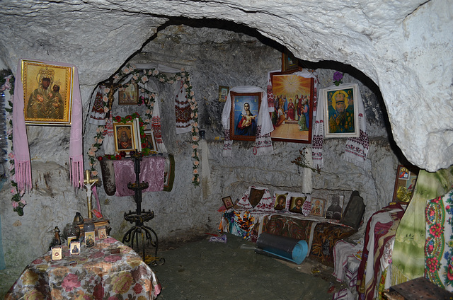 Бакотский Пещерный Монастырь / The Cave Monastery of Bakota