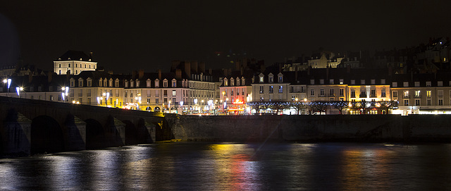 BLOIS by night 2