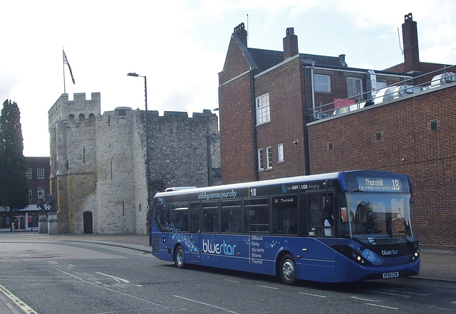 DSCF8299 Go-South Coast (Bluestar) 2746 (HF65 CXW) in Southampton - 1 Jul 2017 DSCF8299 Go-South Coast (Bluestar) 2746 (HF65 CXW) in Southampton - 1 Jul 2017