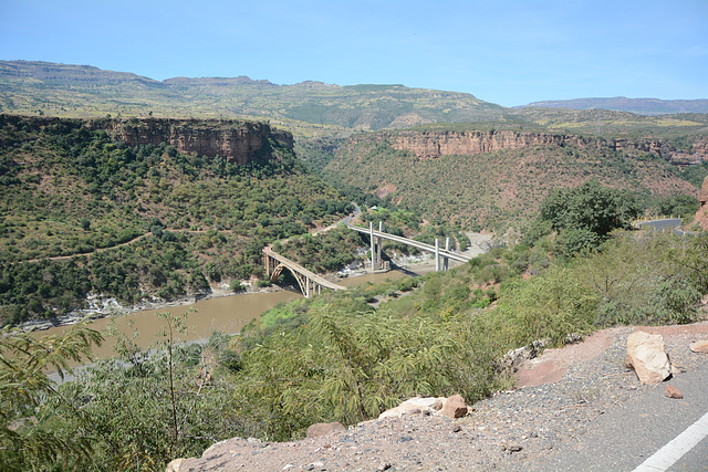 Ethiopia, Two Bridges across the Blue Nile