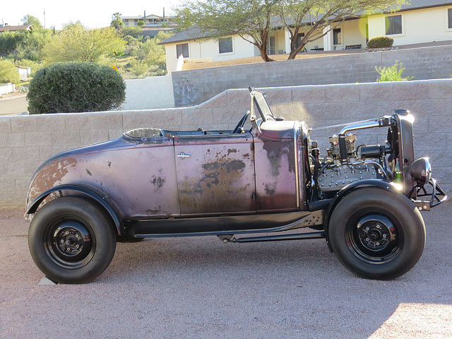 1932 Ford V-8 Roadster