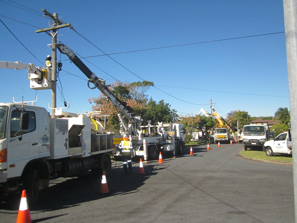 PoleReplacement0515 06