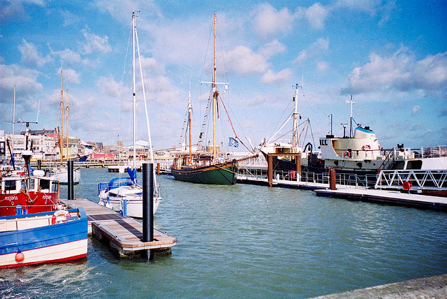 Waveney Dock, Lowestoft (Scan from October 1998)