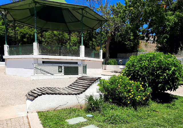 The Garden  Bandstand~~HBM!