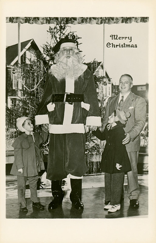 A Giant among Santas