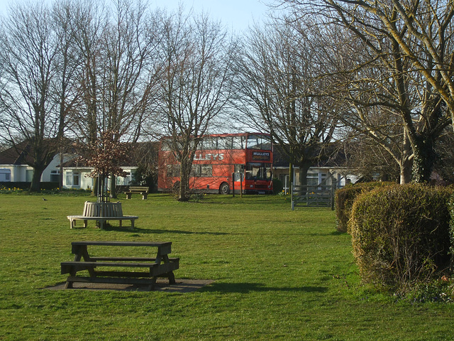 HBM/HTT: Mulleys Motorways double decker in Barton Mills - 26 Mar 2015 (DSCF8528)