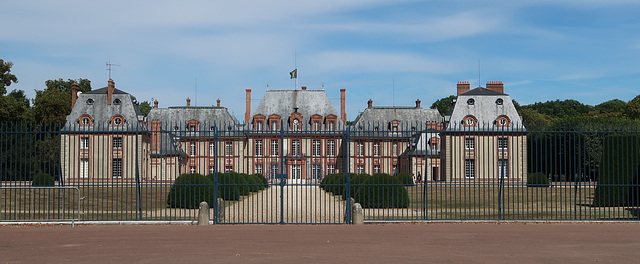 Chateau de Breteuil - H.F.F. !