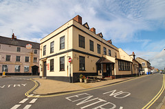 The Three Tuns and Former Kings Head, Bungay